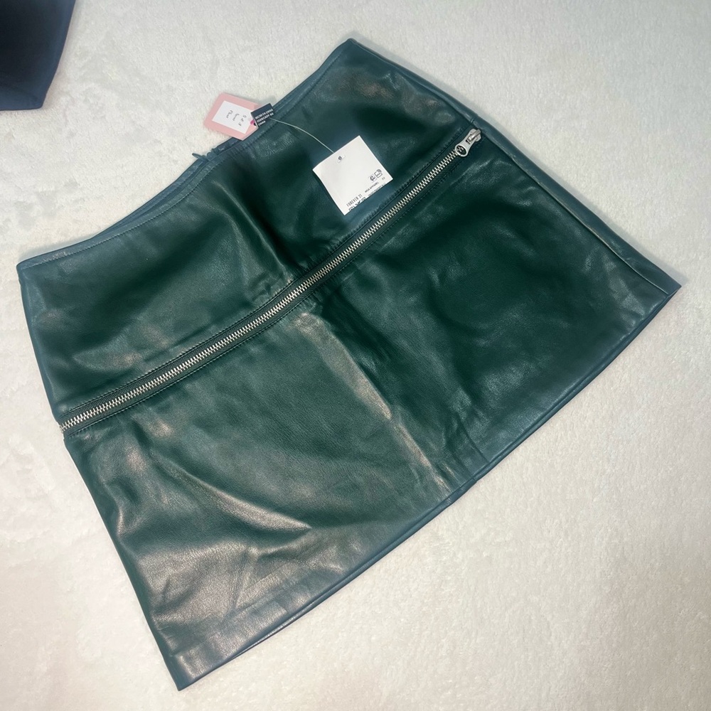 Green Skirt
